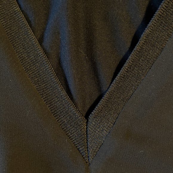 Zara Women's V-neck Kimono-sleeve Top - Picture 4 of 6